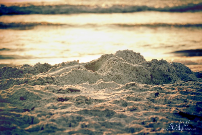 Waves_Sand